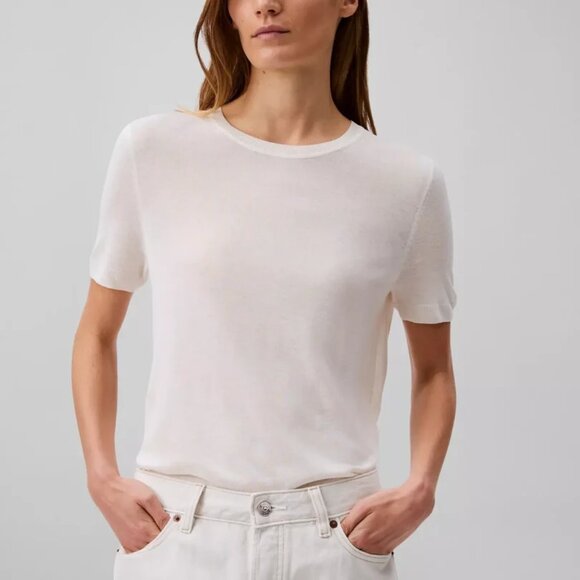 Calvin Klein Tops - NWT Calvin Klein Women's Fine Gauge Knit Short Sleeve Sweater White Size Small